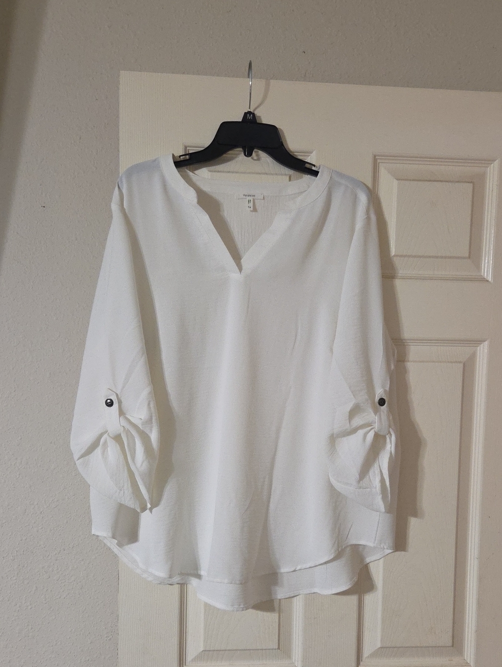 Maurices White V-Neck Roll-Tab 3/4 Sleeve Blouse Size 1X